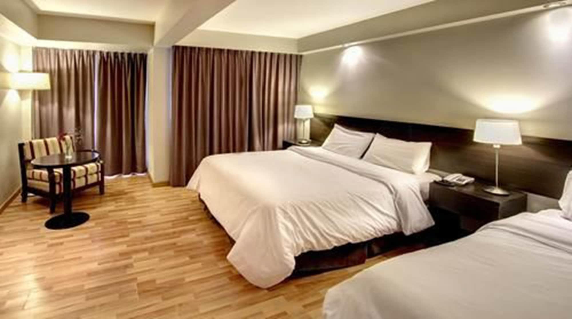 Hotel Alt Interlaken Bariloche Buitenkant foto